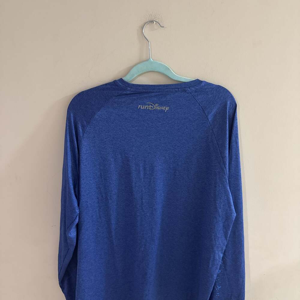 runDisney 2022 Wine & Dine Half Marathon Weekend Long Sleeve Tech Shirt - Picture 5 of 5
